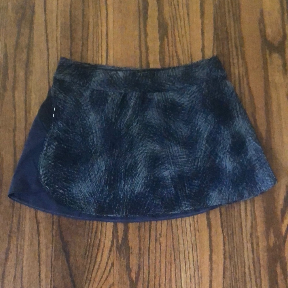 Outdoor Voices Exercise Skort, navy brushstroke print, size S